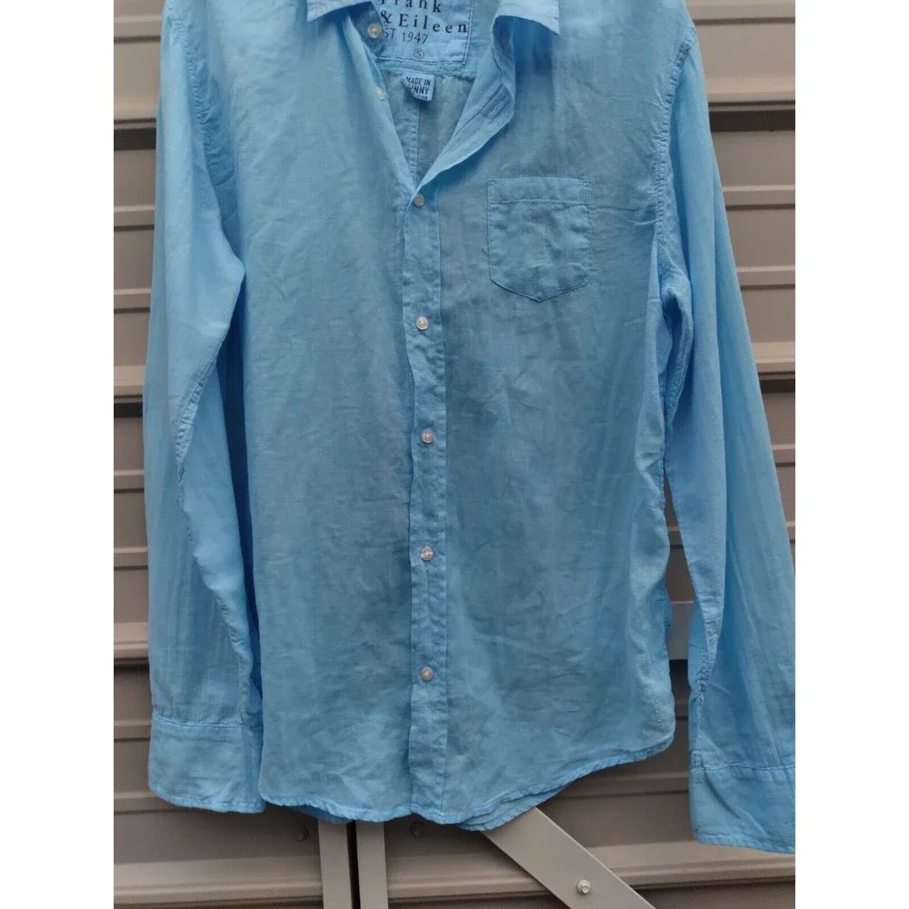 Frank & Eileen Shirt Women's Small Pale Blue Made in Sunny California - Picture 9 of 9